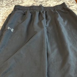 Extra large under armor sweats great condition